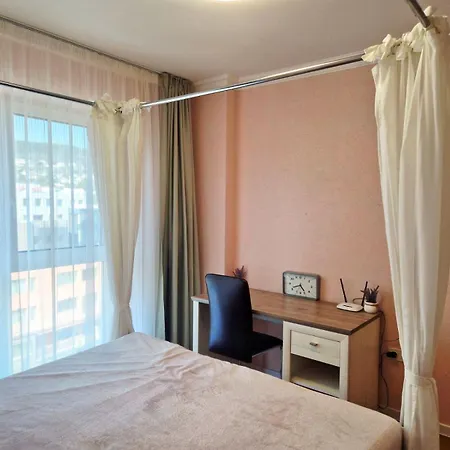 Papaya 4* Varna